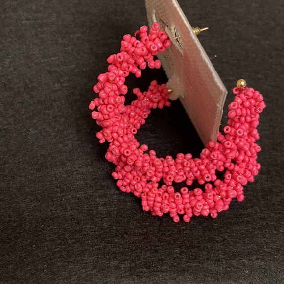 Bijoux Bar Women’s Pink Cluster Seed Beads Hoop Style Large Earrings. - Picture 2 of 3